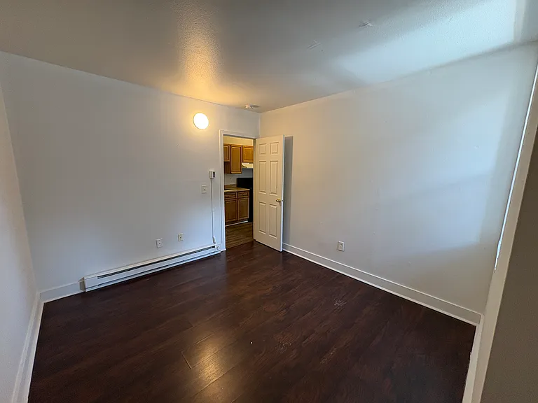 32 N 3rd Ave — Photo 10