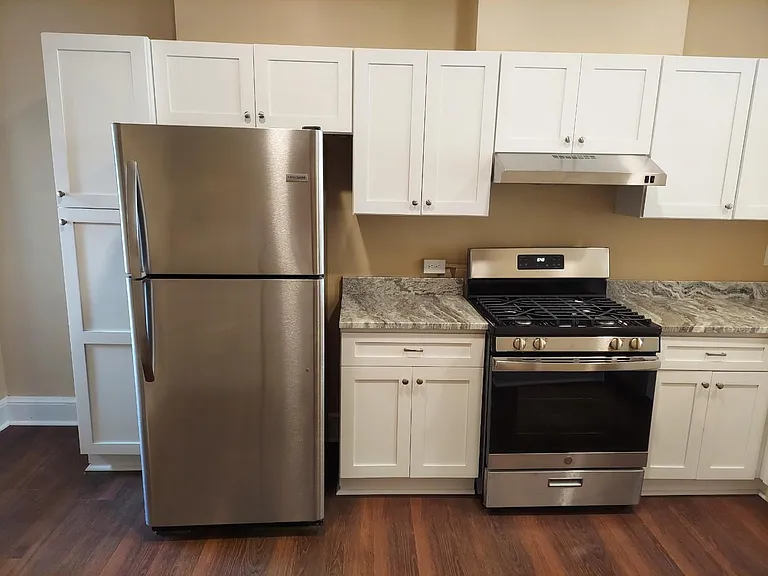 730 Yarmouth St #1 — Photo 5