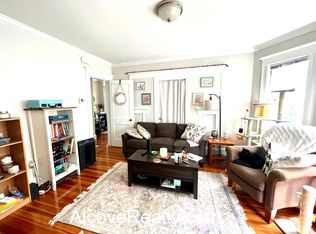 30 Leonard St #1, Somerville, MA 02144