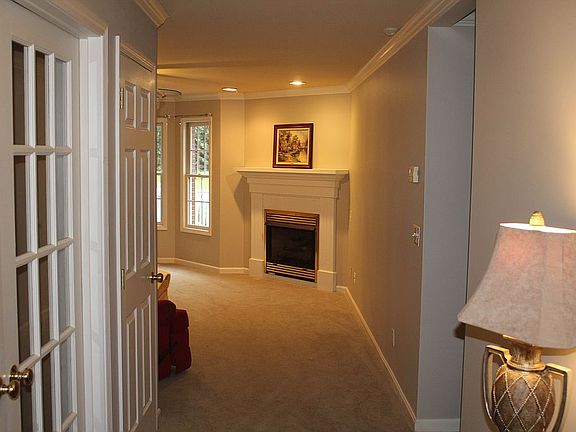 4th image of 3377 Eastbrooke Ct