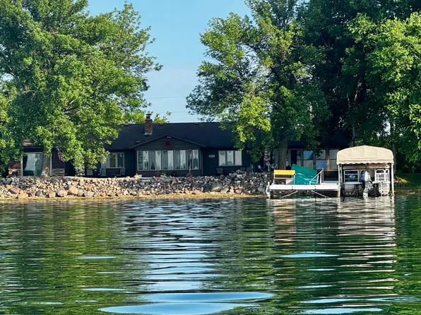 20205 612th Ave, Litchfield, MN 55355