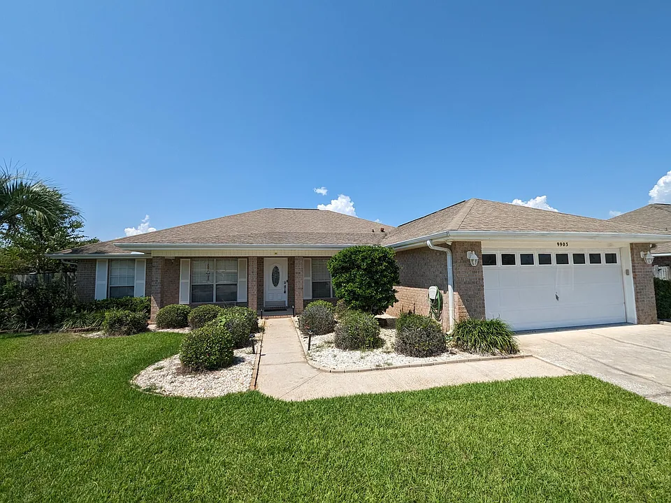 9903 Parker Lake Cir
