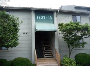 1713 N Windward Dr, Port Clinton, OH 43452