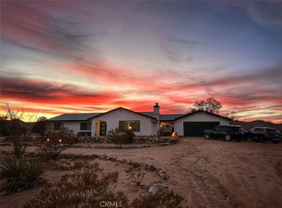 1212 Acoma Trl, Landers, CA 92285