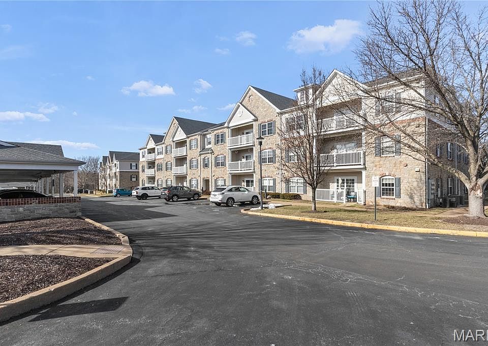 1st image of 1 Monarch Trace Ct APT 301
