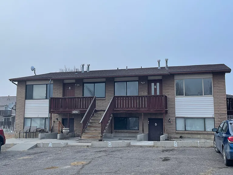 1041 Ponderosa Way #C — Photo 1