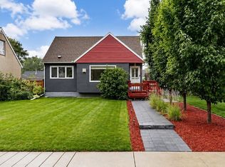 7727 77th Ave NW, Edmonton, AB T6C 0K6