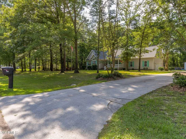 582 Deer Run Road, New Bern, NC 28562