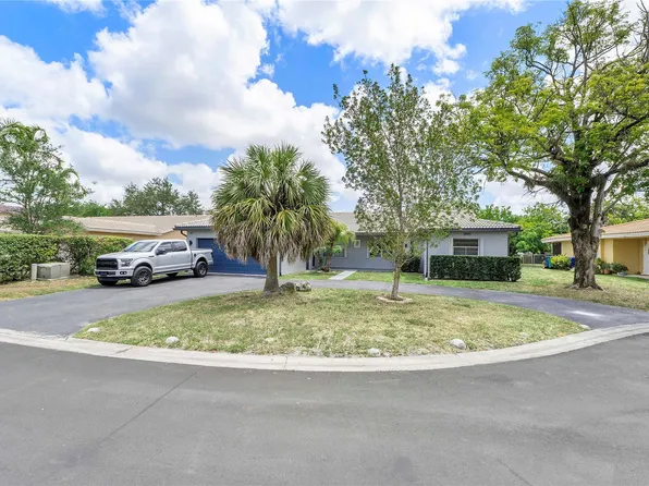 3843 NW 81st Ter, Pompano Beach, FL 33065