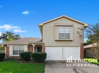 3738 Xenophon Dr, Houston, TX 77082