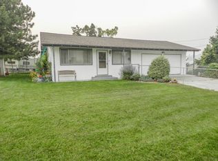 3330 N Wenas Rd, Selah, WA 98942