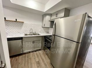 1438 E Elm St APT 03, Springfield, MO 65802