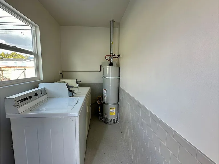 1436 N Hollywood Way #A — Photo 9