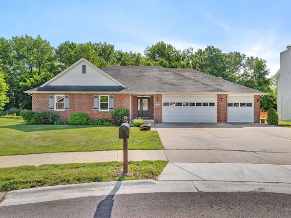 525 Stacey Ct, Braidwood, IL 60408