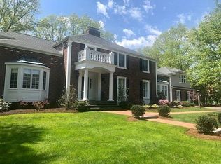 42 Bellevue Rd, Wellesley, MA 02481