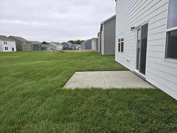 3rd image of 6929 Teder Creek Dr