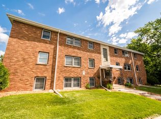 2128 Fry St #11, Saint Paul, MN 55113