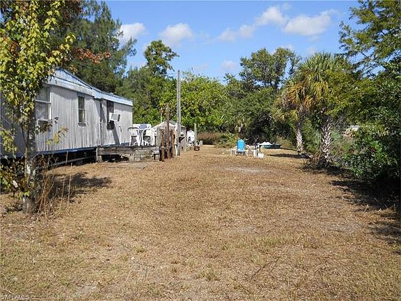 3rd image of 7592 Pierre Cir
