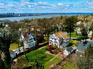 26 Cherry Street, Douglaston, NY 11363