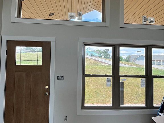 4th image of 793 Morlin Acres Dr