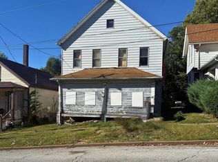 710 Gaines St, Davenport, IA