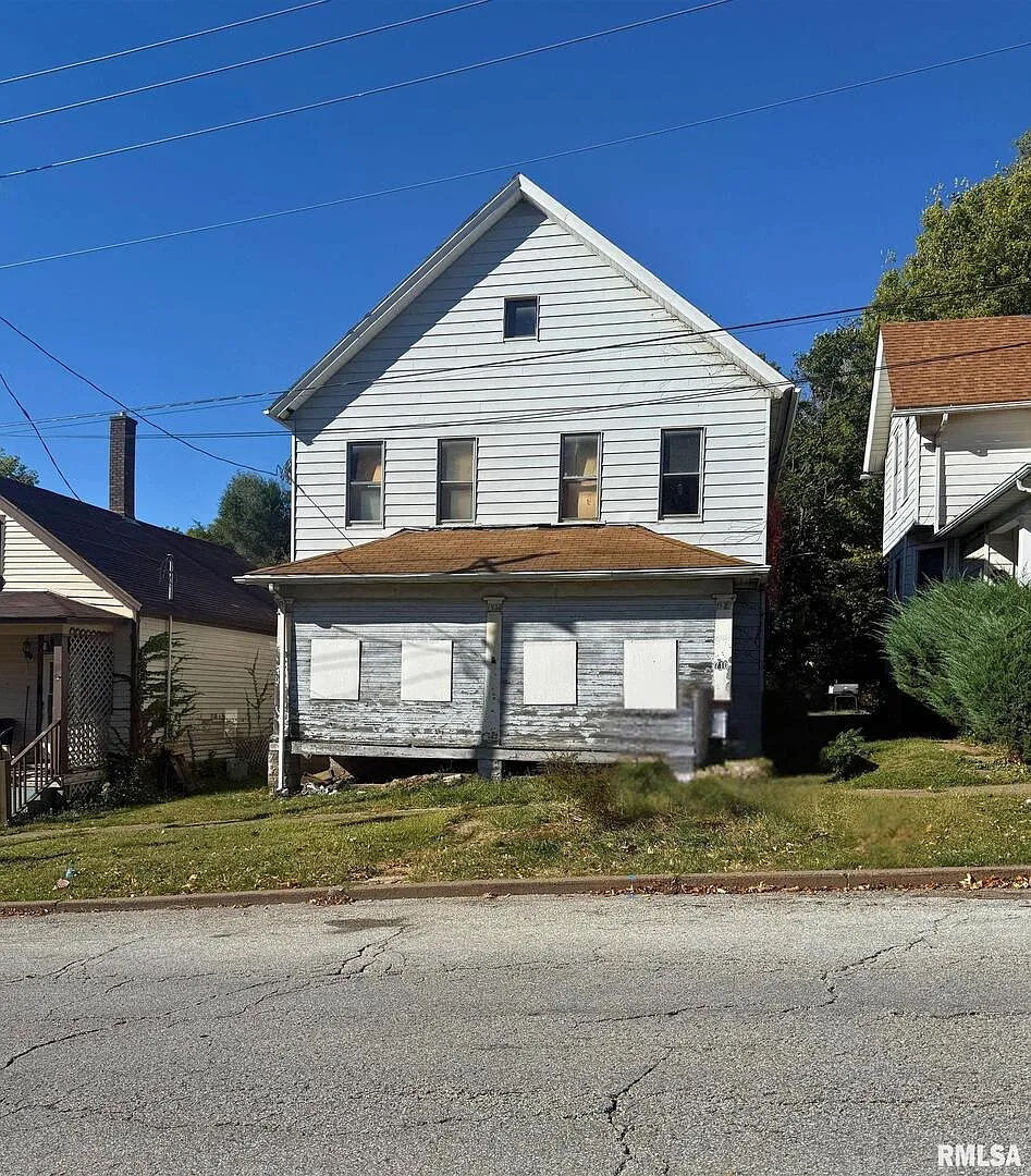 710 Gaines St photo 1