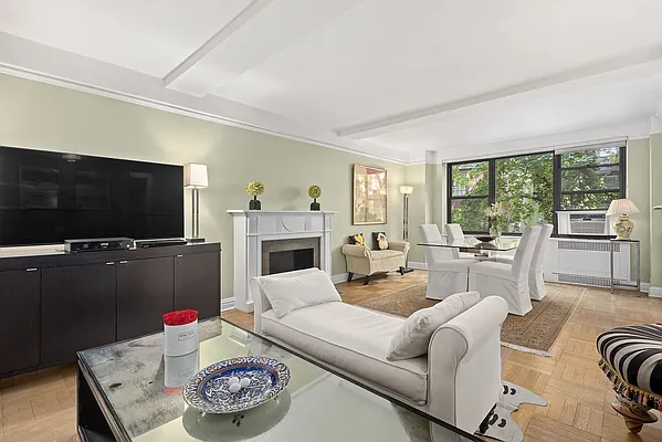 Sold by Compass | media 10
