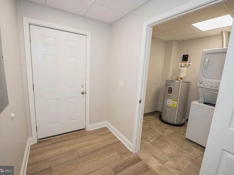 123 Bateman St #2-214B — Photo 7