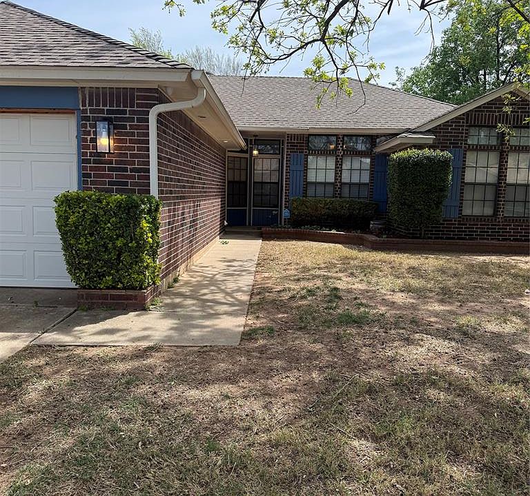 2nd image of 17132 Sunny Hollow Rd