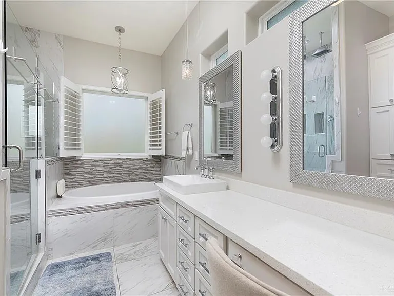 2608 Arroyo Ave — Photo 15