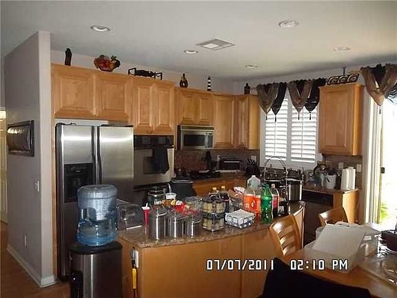 4th image of 1070 Mount Dana Dr