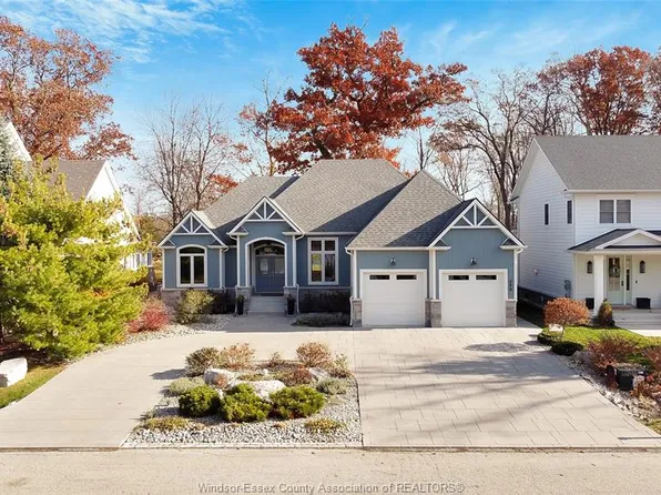 295 Crystal Bay Dr, Amherstburg, ON N9V 4A6