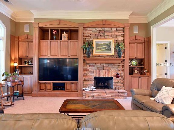 4th image of 269 Berwick Dr