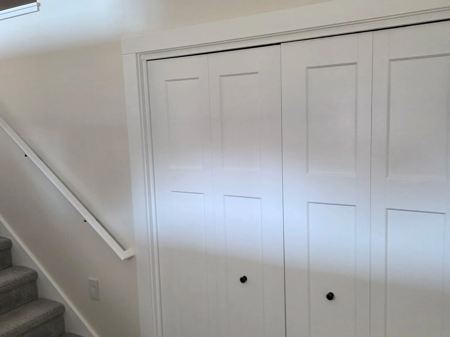 3 bed, $1,900 — Photo 1