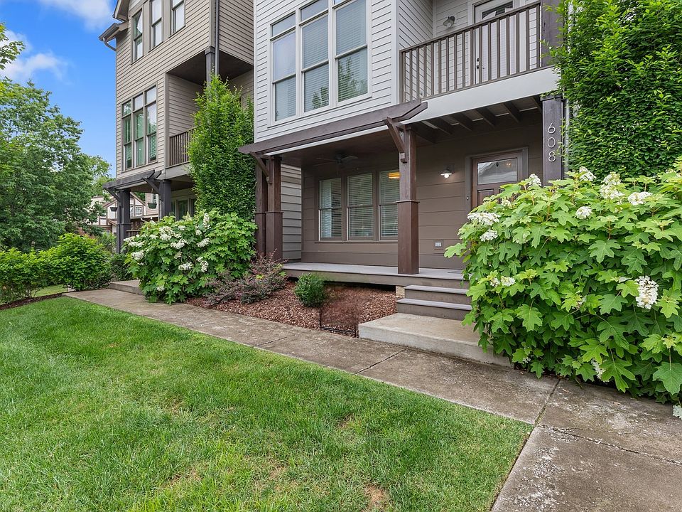 1st image of 608 Chesterfield Way