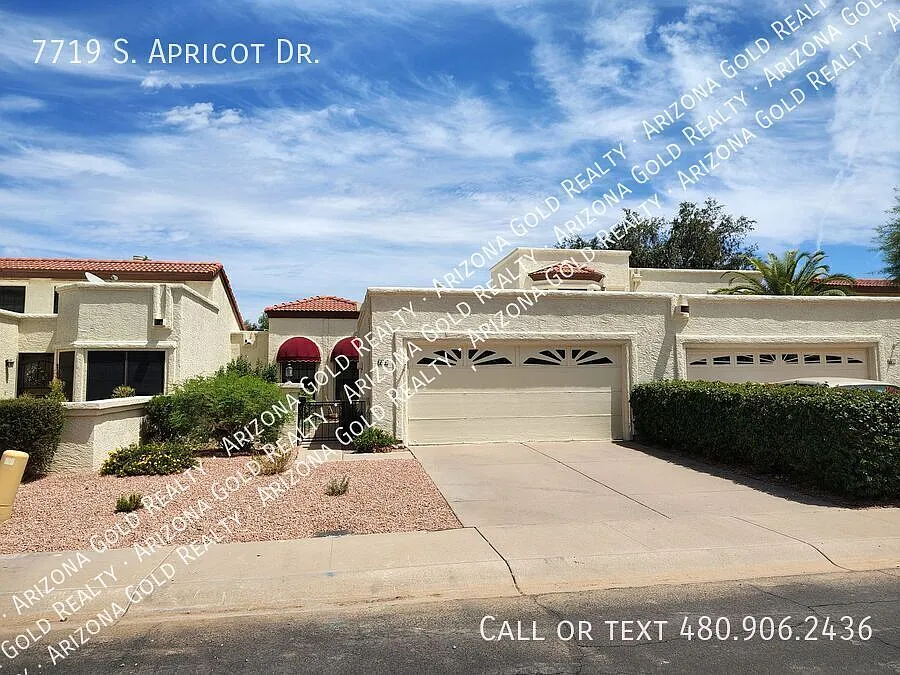 7719 S Apricot Dr