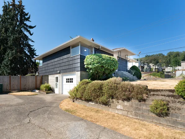8405 S 118th St, Seattle, WA 98178