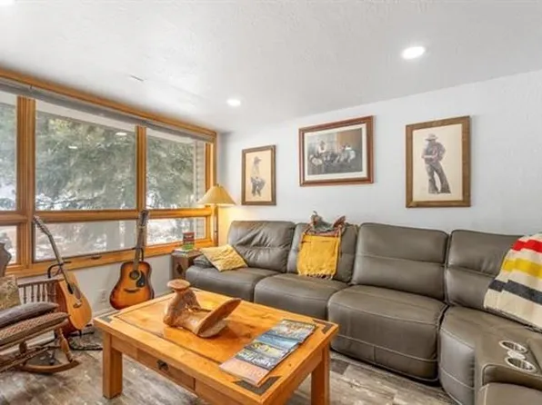 38 Winter Park Ln #214, Angel Fire, NM 87710