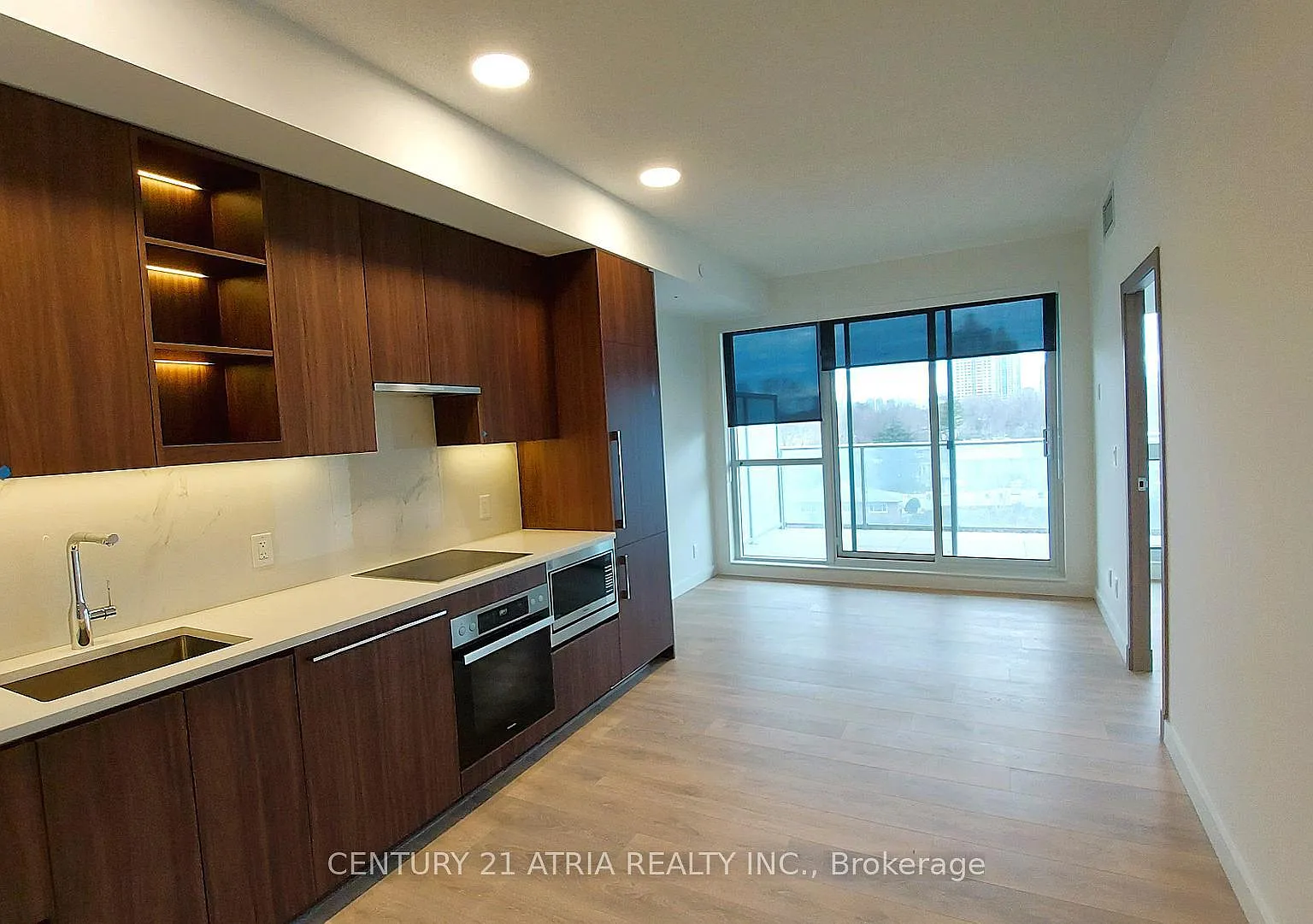 2 bed, $2,450 — Photo 2