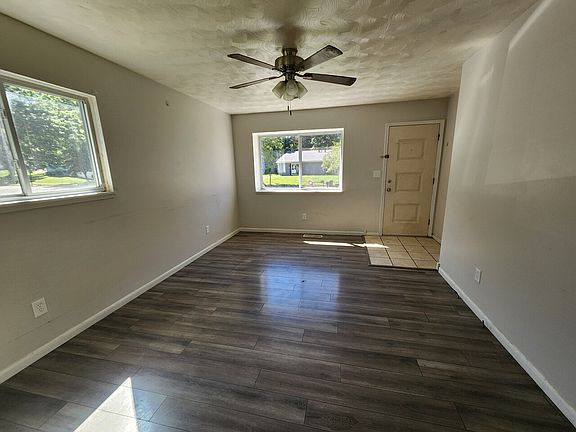 2nd image of 4201 Burchfield Dr #4203