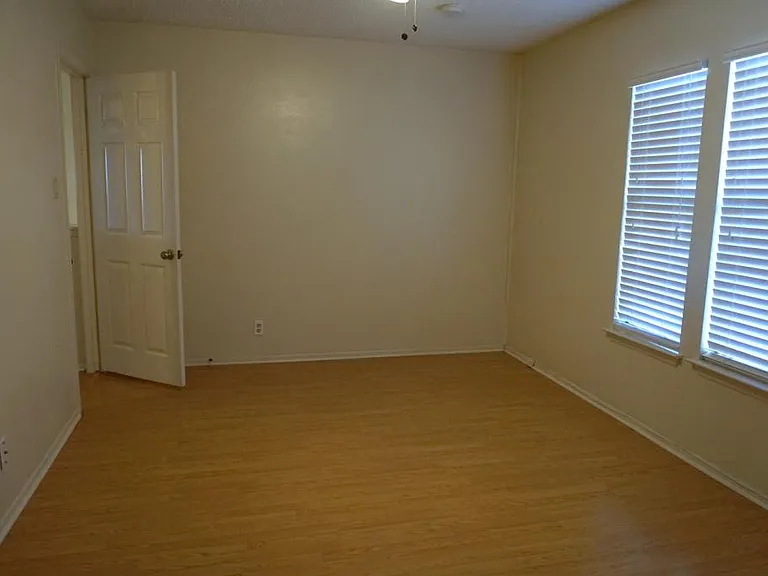 7515 Foss Mdws — Photo 30