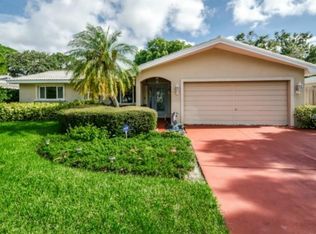 11180 66th Ter, Seminole, FL 33772