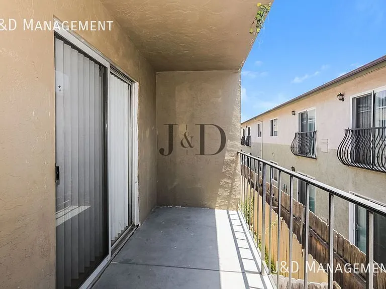 909 S Sunshine Ave S — Photo 18