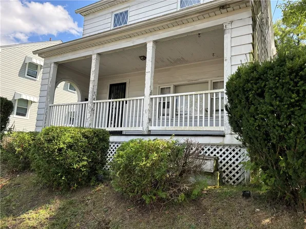 1317 Wade St, Aliquippa, PA 15001