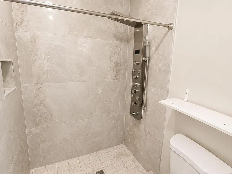 2801 Albatross Rd — Photo 7