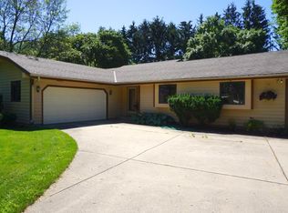 12655 Meadow Dr, Elm Grove, WI 53122