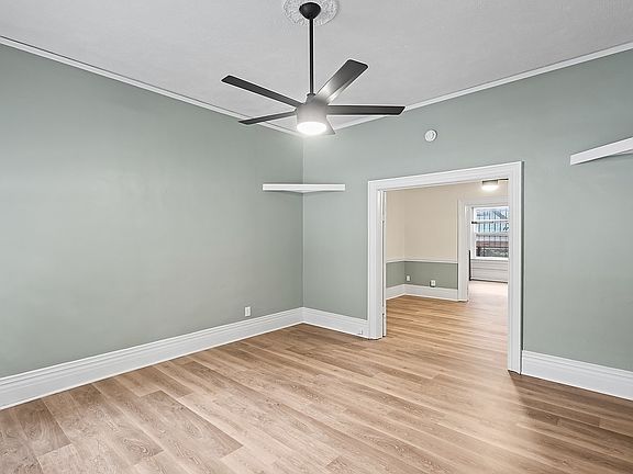 5th image of 1410 N Marion St #1337-1