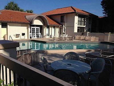 Club House/ Community Pool