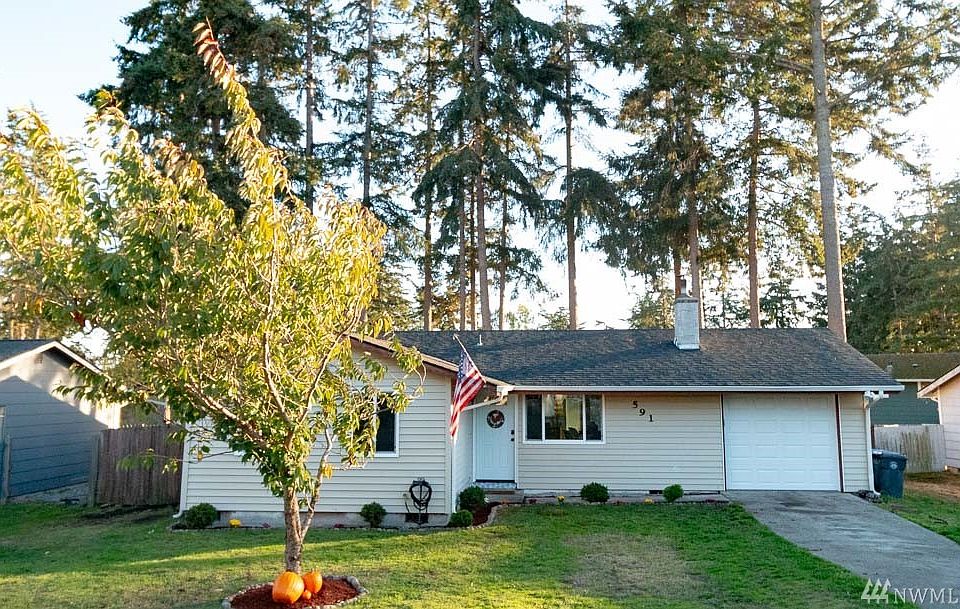 1st image of 591 NW Dory Dr