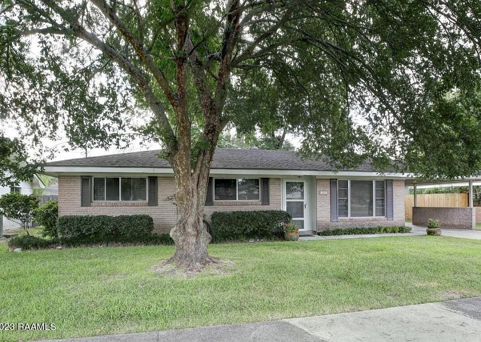 1st image of 205 Halcott Dr
